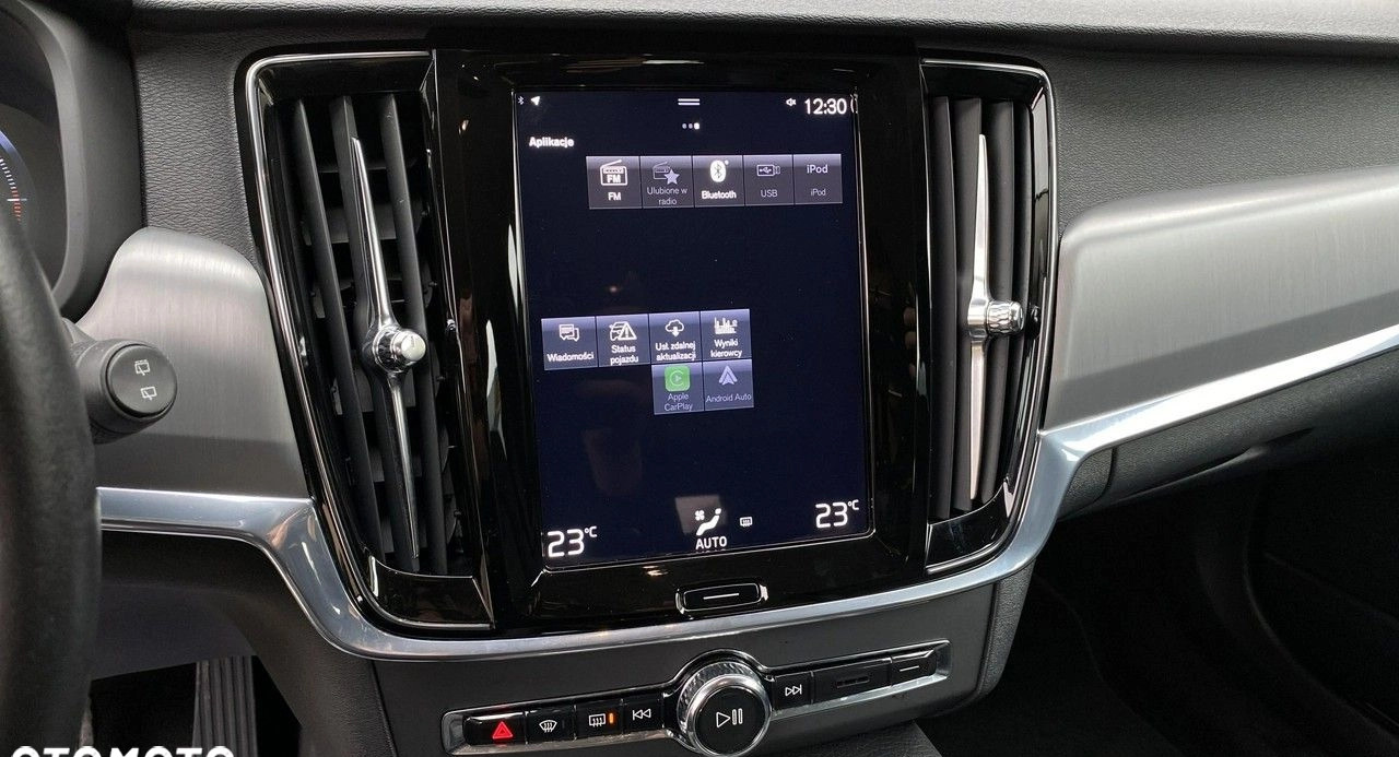 Volvo V90 cena 164900 przebieg: 145000, rok produkcji 2020 z Rychwał małe 352